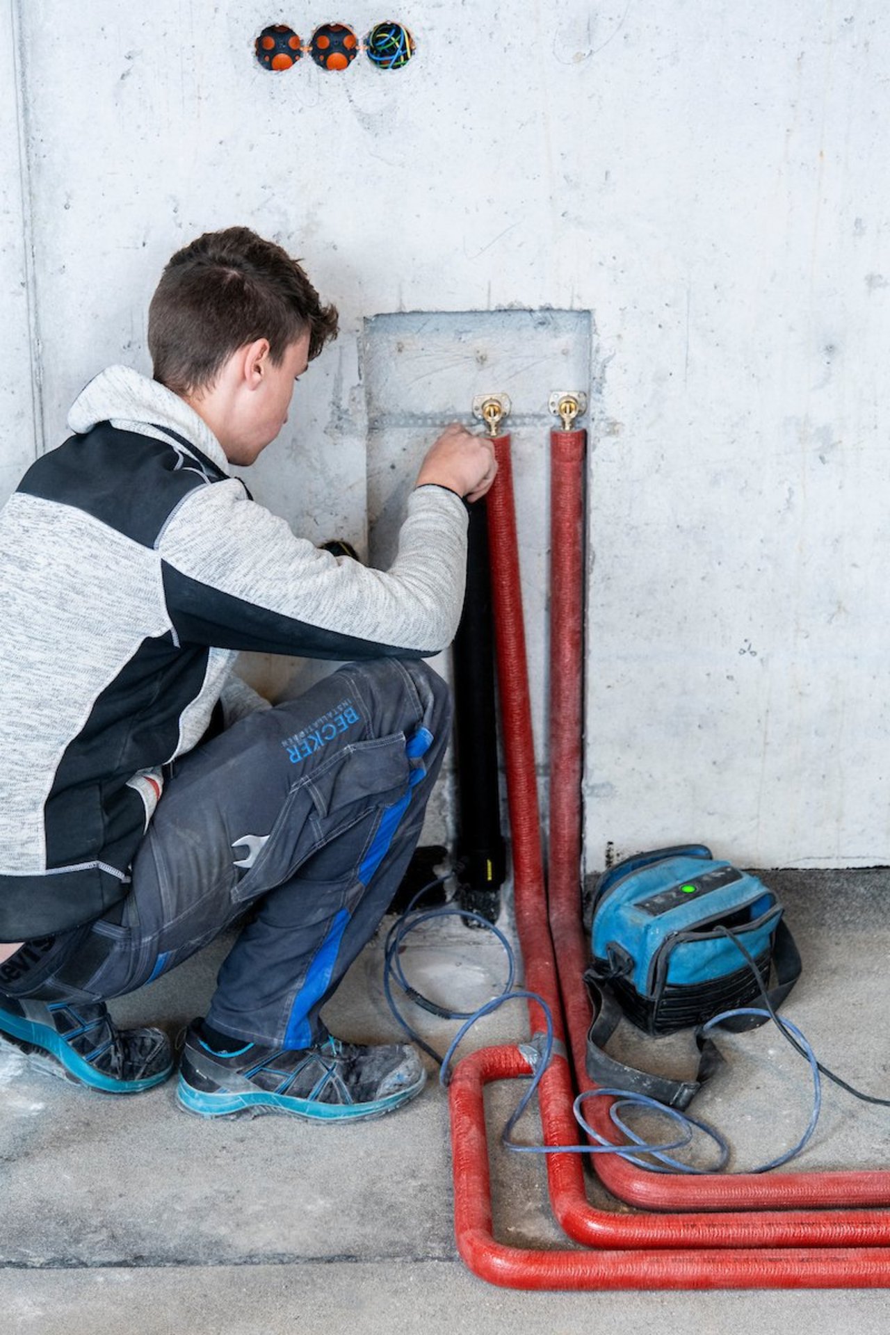 Lehre: Installateur u. Gebäudetechniker, bei Becker Installationen in Hard