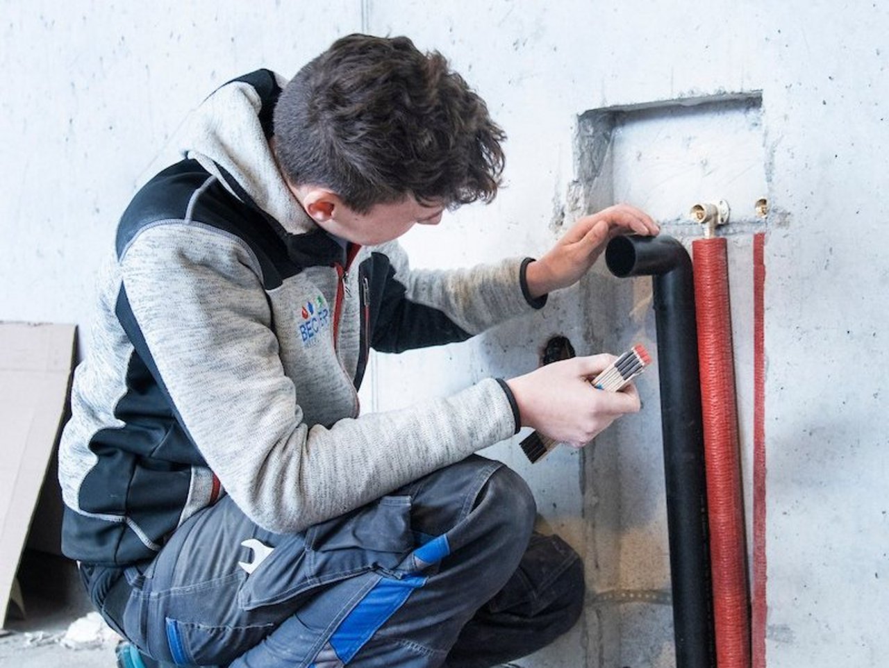 Lehre: Installateur u. Gebäudetechniker, bei Becker Installationen in Hard